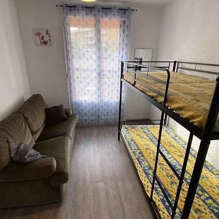3 Pieces, 6 Couchages, Parking, Proche Et Commerces, - Fr-1-226a-152 דירה *