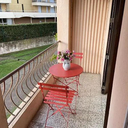 Apartment 3 Pieces, 6 Couchages, Parking, Proche Et Commerces, - Fr-1-226a-152