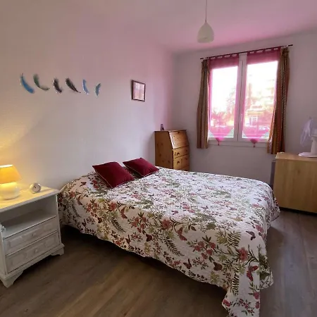 דירה 3 Pieces, 6 Couchages, Parking, Proche Et Commerces, - Fr-1-226a-152 *